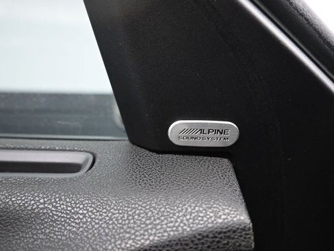 Used 2017 Dodge Charger SXT w/ Plus Group image 11
