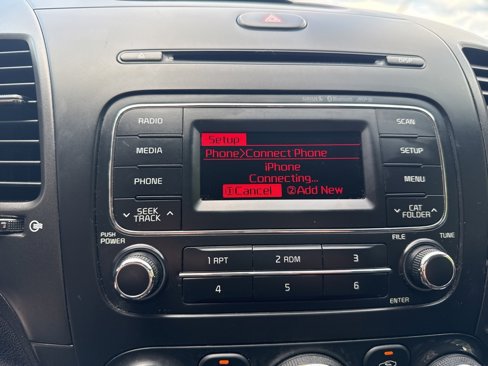 Used 2016 Kia Forte LX image 25