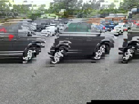Used 2018 Dodge Journey SE image 8