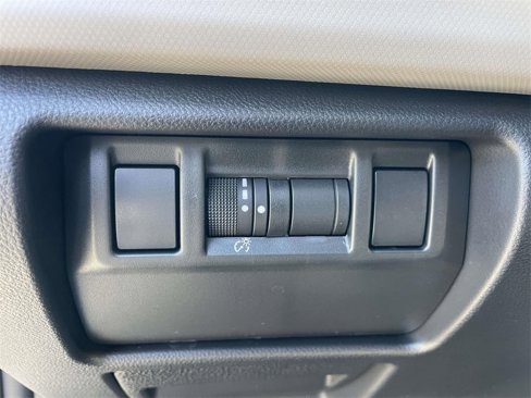 Used 2025 Subaru Forester w/ Convenience Package #1 image 13