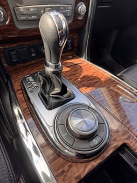 Used 2020 Nissan Armada SL w/ Premium Package image 26