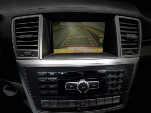 Used 2012 Mercedes-Benz ML 63 AMG 4MATIC image 30
