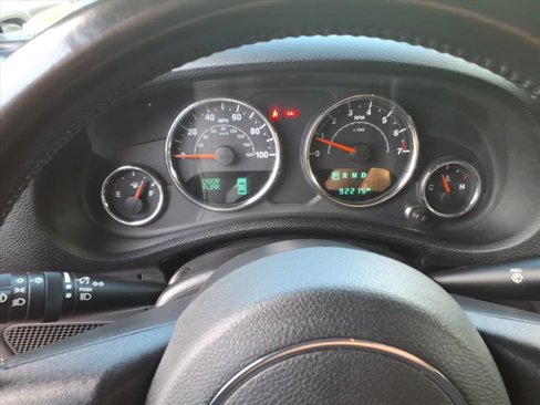 Used 2017 Jeep Wrangler Unlimited Sport image 14