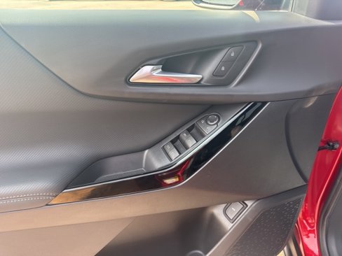 New 2026 Chevrolet Equinox LT w/ Convenience Package II image 11