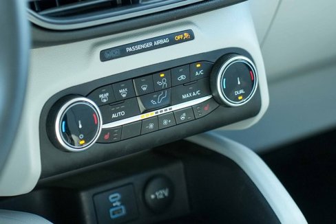 Used 2023 Ford Escape Active image 25
