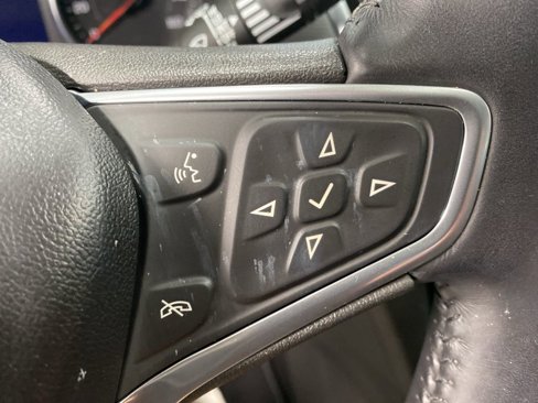 Used 2022 Chevrolet Equinox LT image 36