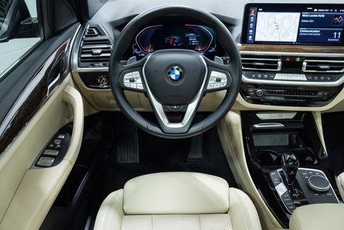 Certified 2022 BMW X3 xDrive30i w/ Convenience Package image 3