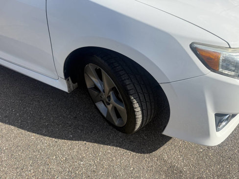 Used 2013 Toyota Camry SE image 16