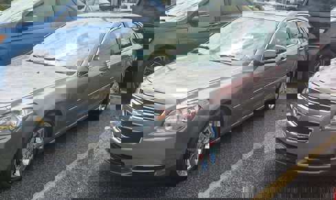 Used 2012 Chevrolet Malibu LT image 1