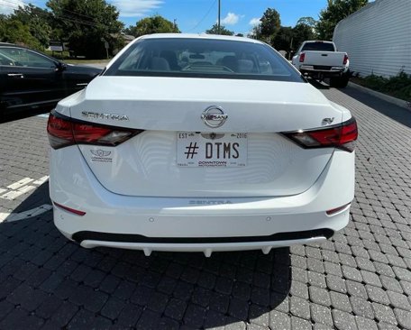 Used 2020 Nissan Sentra SV image 4