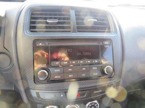 Used 2017 Mitsubishi Outlander Sport LE image 14