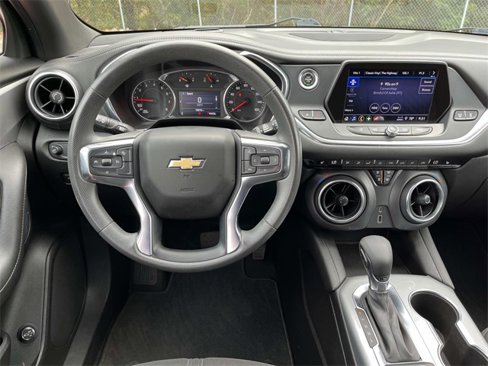 Used 2021 Chevrolet Blazer LT image 10