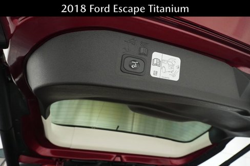 Used 2018 Ford Escape Titanium w/ Ford Safe & Smart Package image 8