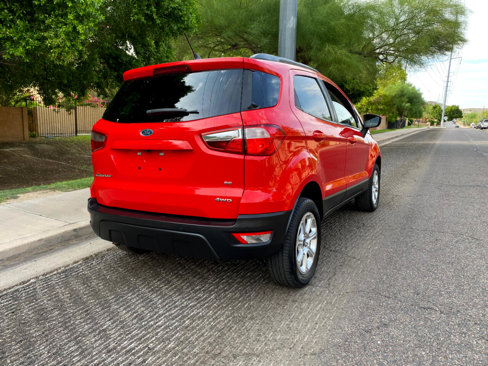 Used 2020 Ford EcoSport SE w/ SE Convenience Package image 2