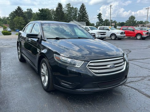 Used 2017 Ford Taurus SEL w/ Equipment Group 201A image 3