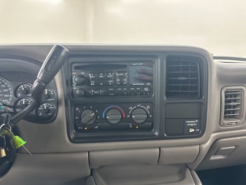 Used 2000 Chevrolet Silverado 1500 LS w/ Off-Road Chassis Pkg image 36