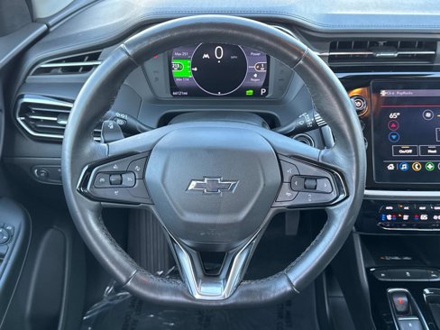 Used 2022 Chevrolet Bolt EUV LT w/ Convenience Package image 10