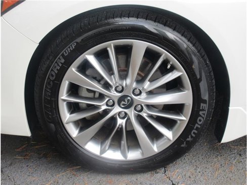Used 2018 INFINITI Q50 Luxe w/ Cargo Package (L95) image 31