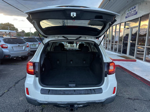Used 2015 Subaru Outback 2.5i Premium image 4