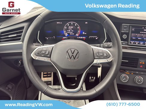Certified 2024 Volkswagen Jetta Sport image 19