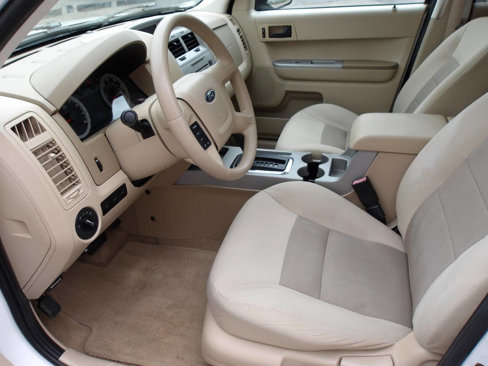 Used 2008 Ford Escape XLT image 11