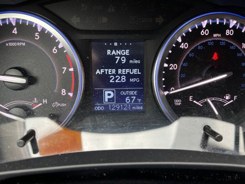 Used 2016 Toyota Highlander LE image 30