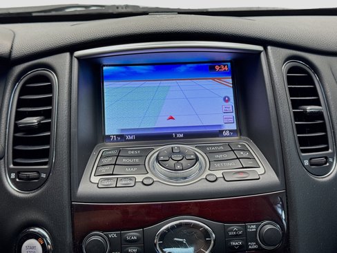 Used 2017 INFINITI QX50 2WD w/ Premium Plus Package image 9