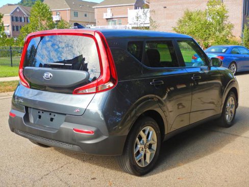 Used 2021 Kia Soul S image 7
