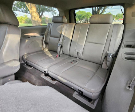 Used 2013 Chevrolet Suburban LTZ image 18