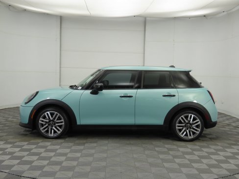 Certified 2025 MINI Cooper S image 8