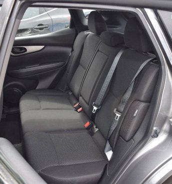 Used 2021 Nissan Rogue Sport S image 23