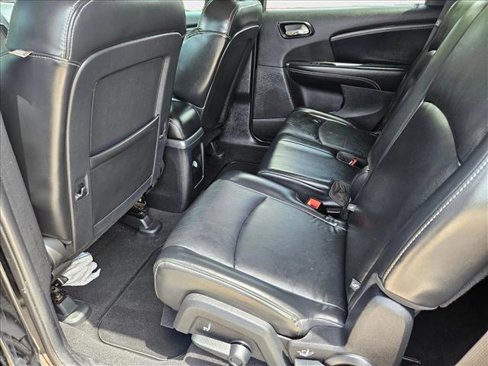 Used 2015 Dodge Journey Crossroad w/ Flexible Seating Group image 17