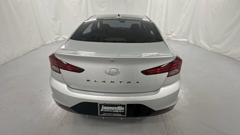 Used 2020 Hyundai Elantra SEL w/ Cargo Package (C1) image 4