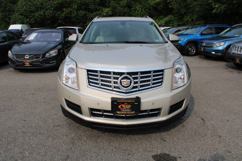 Used 2013 Cadillac SRX Luxury image 3