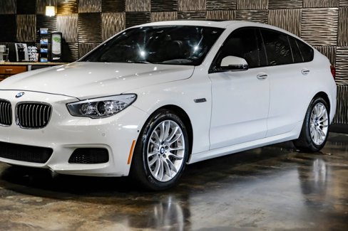 Used 2017 BMW 535i Gran Turismo xDrive image 9