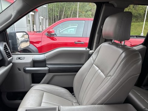 Used 2015 Ford F150 XLT w/ Equipment Group 302A Luxury image 20