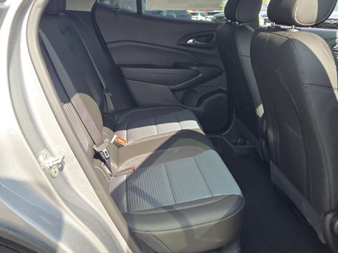 New 2025 Chevrolet Trax LT w/ Driver Confidence Package image 9