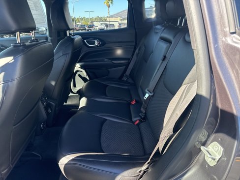 Certified 2024 Jeep Compass Latitude w/ Altitude Special Edition image 15