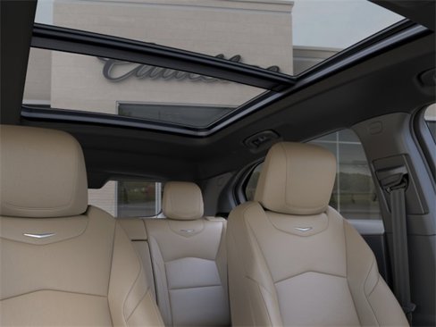 New 2024 Cadillac XT4 Luxury w/ Cold Weather Package image 24