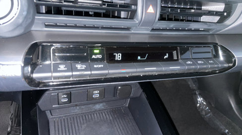 Used 2023 Toyota Prius LE image 48