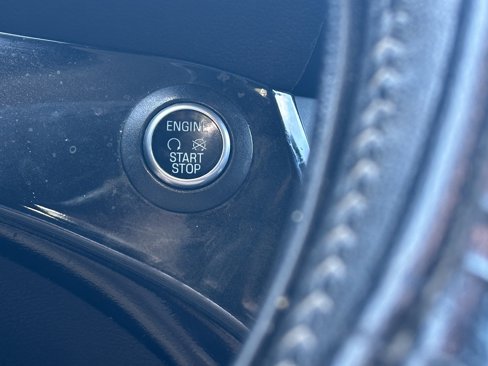 Used 2019 Ford Escape SE image 17