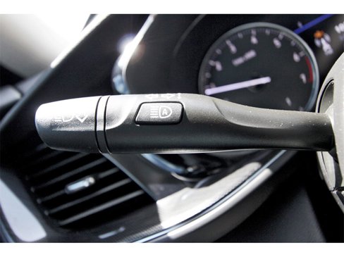Used 2021 Buick Envision Essence w/ Technology Package I image 19