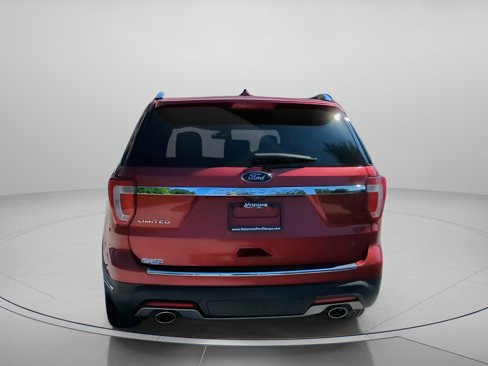 Certified 2019 Ford Explorer Limited w/ Class III Trailer Tow Package image 23