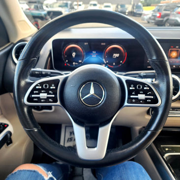 Used 2020 Mercedes-Benz GLB 250 4MATIC image 18