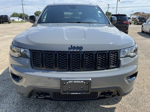 Used 2020 Jeep Grand Cherokee Laredo image 10