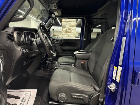 Used 2018 Jeep Wrangler Unlimited Sport S image 21