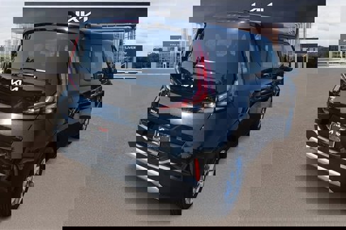 New 2025 Kia Soul LX image 3