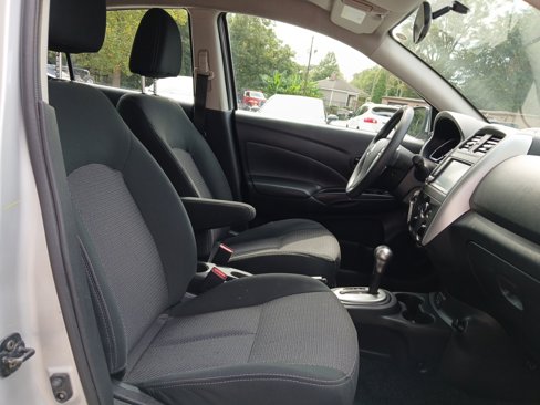 Used 2019 Nissan Versa SV image 16