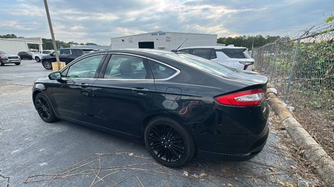 Used 2014 Ford Fusion SE w/ Equipment Group 202A image 12