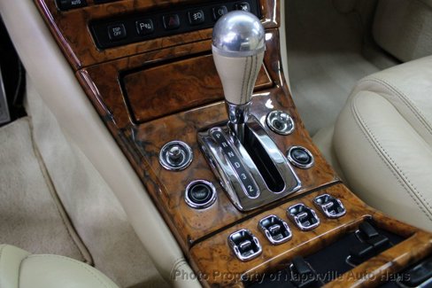 Used 2004 Bentley Arnage T image 32